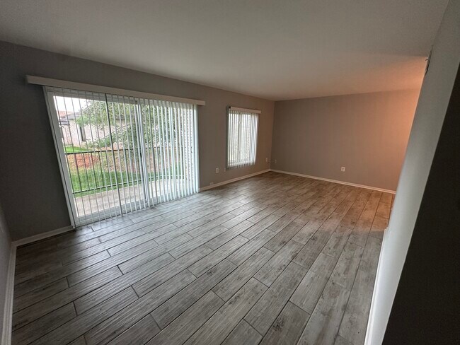 Foto del edificio - 6998 Hanover Pky