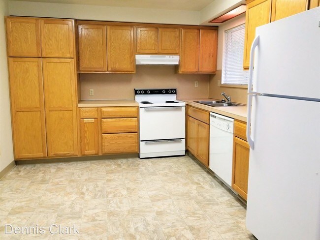 Foto del edificio - 1108 3rd St SE