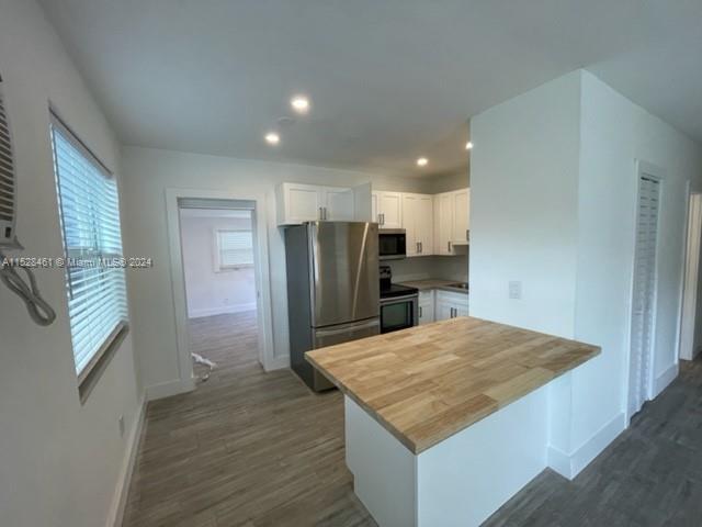 Foto del edificio - 2048 NE 168th St