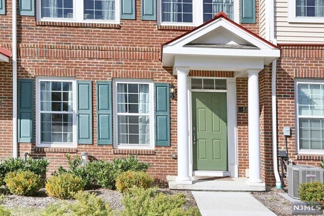 Foto del edificio - 51 Landmark Ln