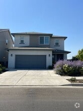 Building Photo - 1045 W Sedona Ave