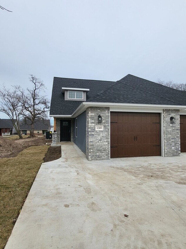 Primary Photo - Brand new and ready to make your home!