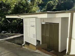 Building Photo - 2605 Laurel Canyon Blvd