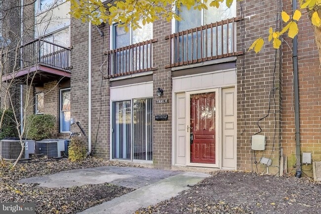 Photo - 14414 Taos Ct Apartment