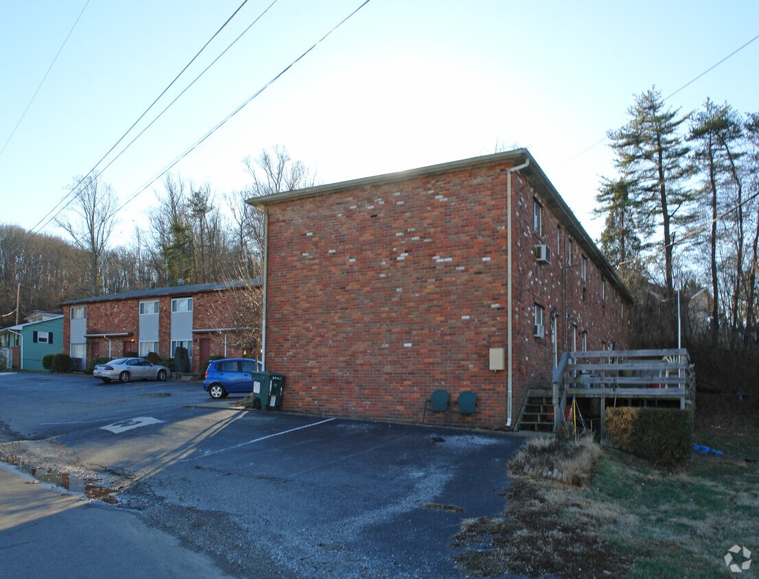 Foto del edificio - 201-205 Stiles Dr