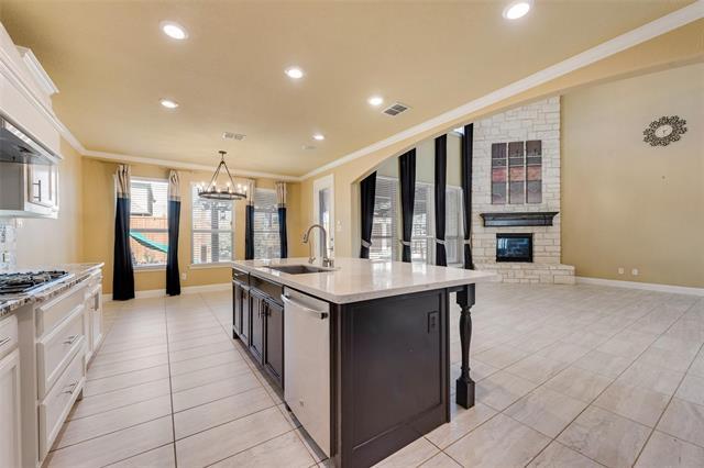 Foto del edificio - 14640 Huffman Ln