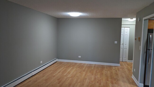 Building Photo - 17 Parkside Ct