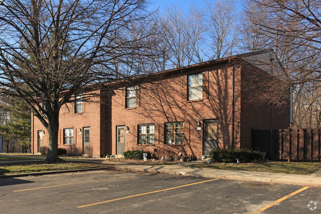 Building Photo - Bedford Village