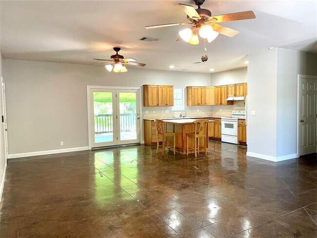 Foto del edificio - 104 Bermuda Dr