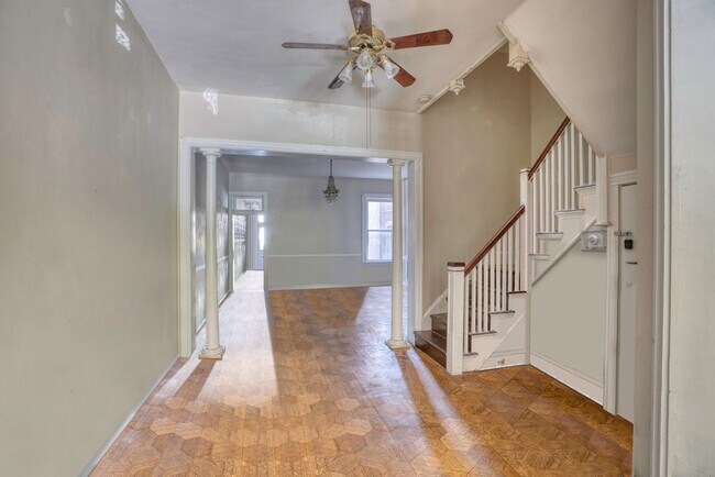 Foto del edificio - 2813 N Calvert St