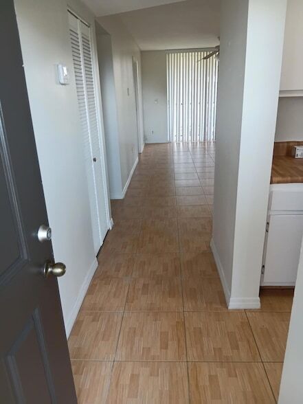 Foto del edificio - 7860 NW 50th St