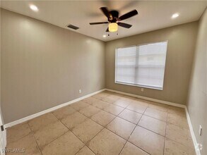 Building Photo - 3637 Country Club Blvd
