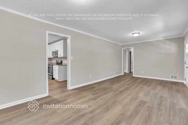 Foto del edificio - 3458 Charlemagne Dr