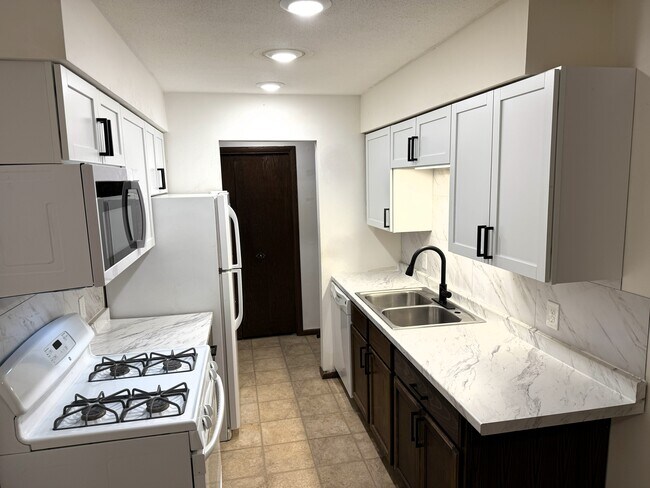 Foto del edificio - Sunset Apartments