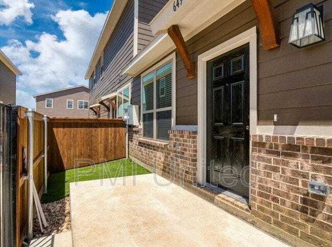 Building Photo - 649 Harvest Moon Dr