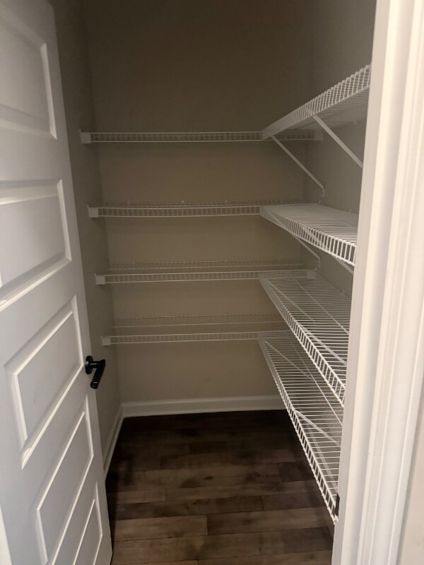 Building Photo - 1115 Burgundy Dr