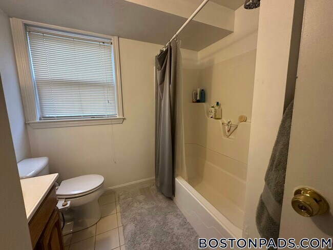 Foto del edificio - 174 Calumet St