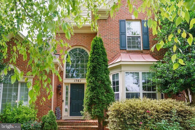 Building Photo - 1761 Wheyfield Dr