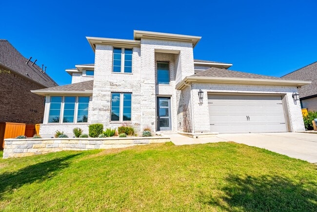 Building Photo - Beautiful 4 bedroom, 3.5 bathroom home in ...