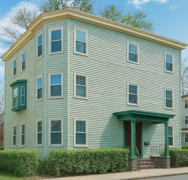 Building Photo - 35 Eustis St