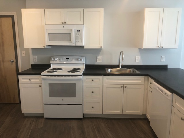 Kitchen - 205 Main St