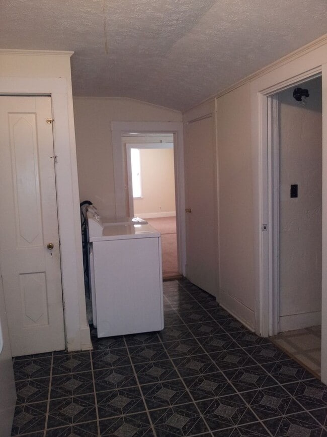 Foto del edificio - 308 N 11th St