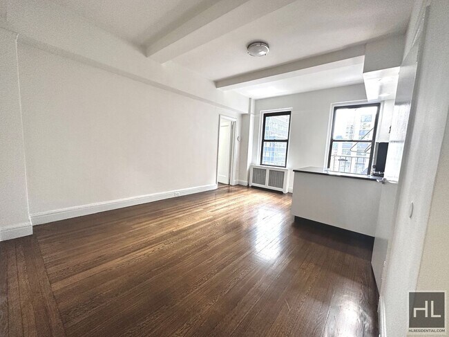 Building Photo - EAST 46 STREET