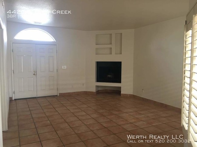 Building Photo - Upcoming 3BD w/ Den in Lazy Creek!