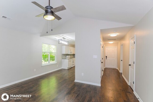 Foto del edificio - 4120 Lake Rd