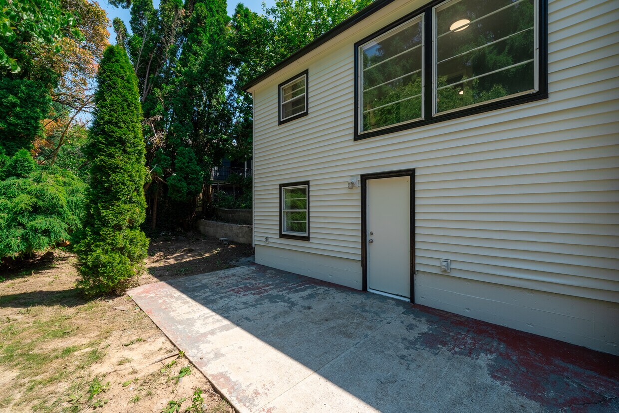 9425 SE Tenino Ct, Portland, OR 97266 House Rental in Portland, OR