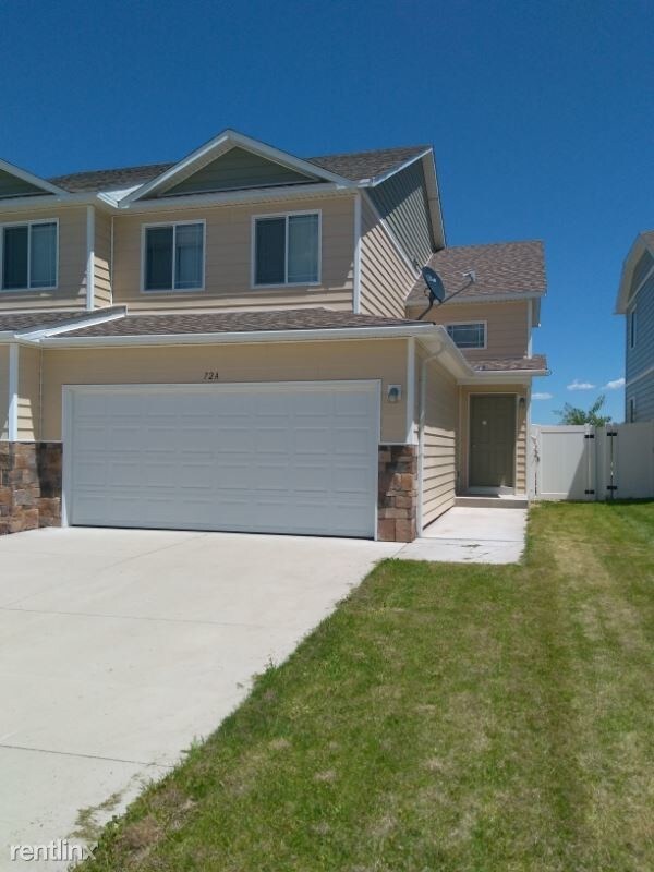 Primary Photo - 3 br, 2 bath Condo - 72 A 27th Street
