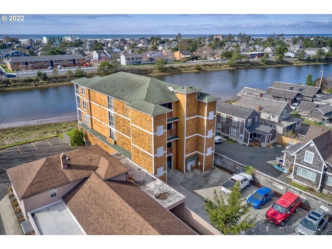 Foto del edificio - 224 N Holladay Dr