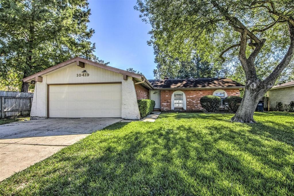 Primary Photo - 10419 Towneview Dr