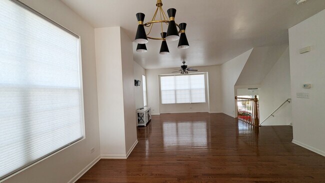 Foto del edificio - 1589 Station Park Dr