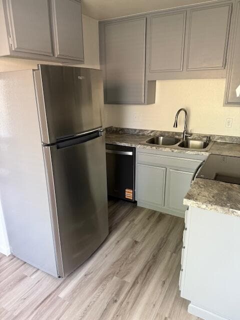 Building Photo - 82075 Country Club Dr
