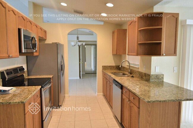 Foto del edificio - 1070 SW Aurelia Ave