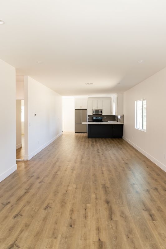 Foto del edificio - 25102 Everett Dr