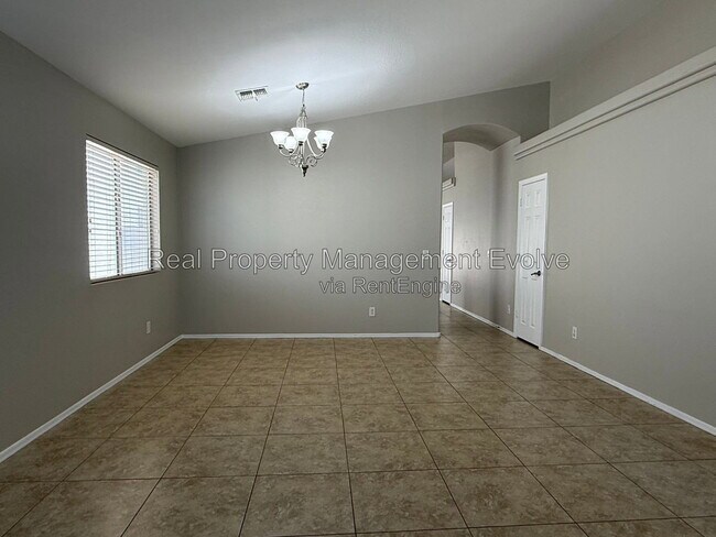 Foto del edificio - 11728 W Avenida Del Sol