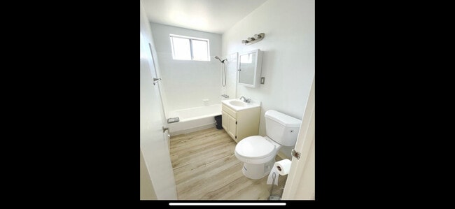 Foto del edificio - 4240 S Figueroa St