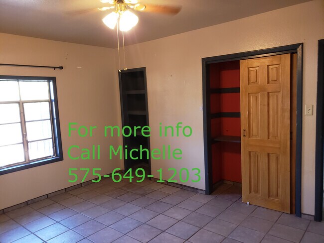 Dormitorio b - 3740 Linden Ave
