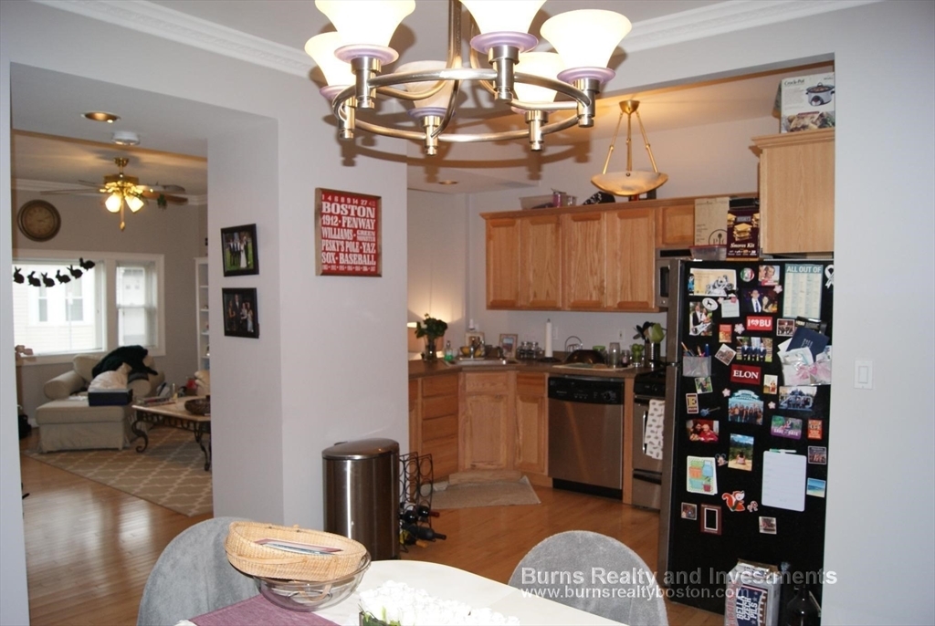 Foto principal - 666 E 5th St
