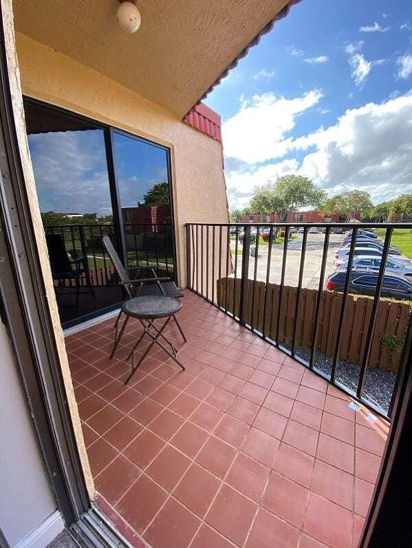 Foto del edificio - 8361 Trent Ct