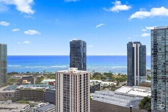 Building Photo - 1009 Kapiolani Blvd