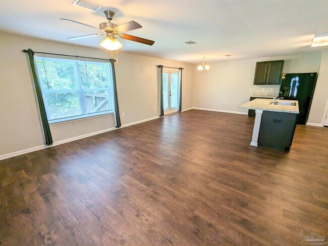Foto del edificio - 2102 Waltham St