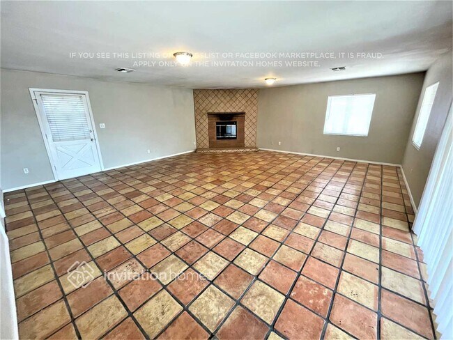 Foto del edificio - 8401 W Turney Ave