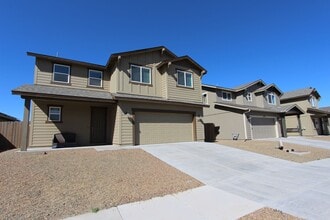 Building Photo - 11880 Pegasus Rd