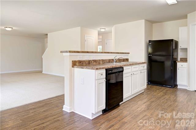 Building Photo - 6736 Jerimoth Dr