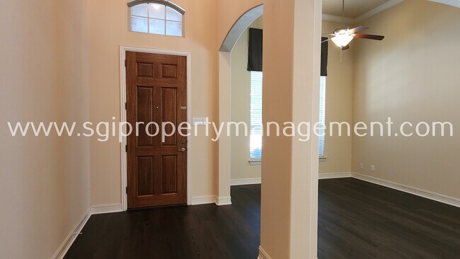 Foto del edificio - 12657 Tealsky Dr