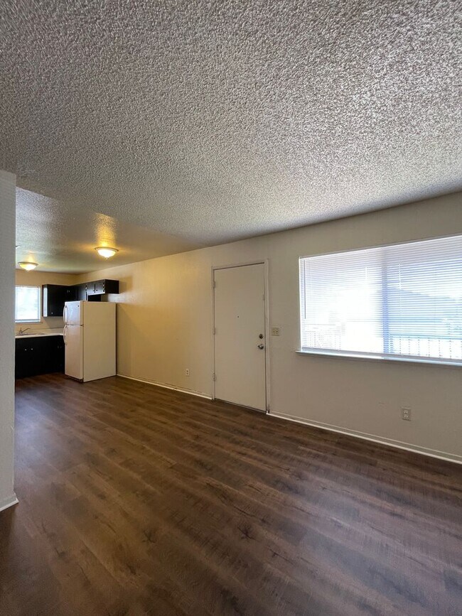 Building Photo - 1936 K St