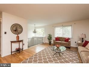 Foto del edificio - 302 Lynn Dr